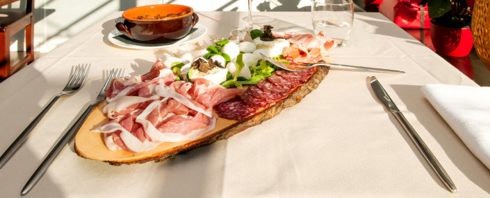 header concept l' oste e la civetta ristorante roma griglieria