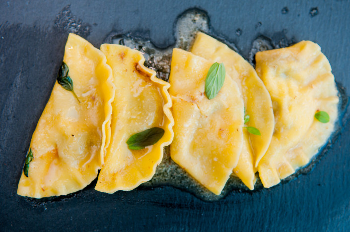 tortelli ripieno coda vaccinara l'oste e la civetta roma griglieria