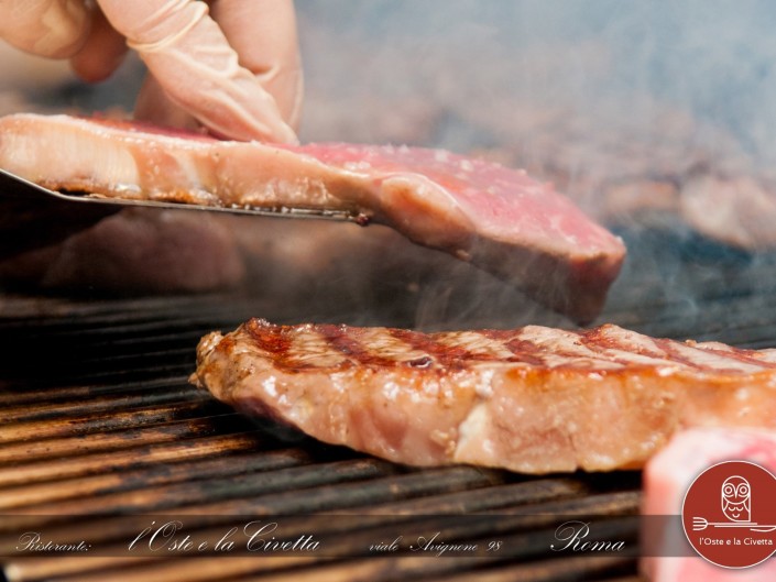 Cottura della carne ristorante l'oste e la civetta griglieria roma